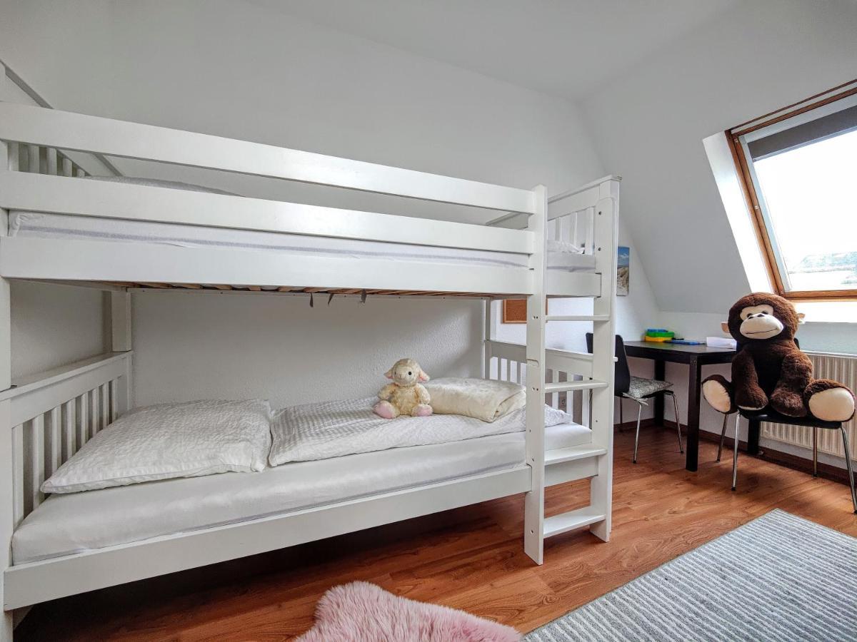Yourfavoritebed 100M2 Designwohnung Mit Vollausstattung Πλάουεν Εξωτερικό φωτογραφία